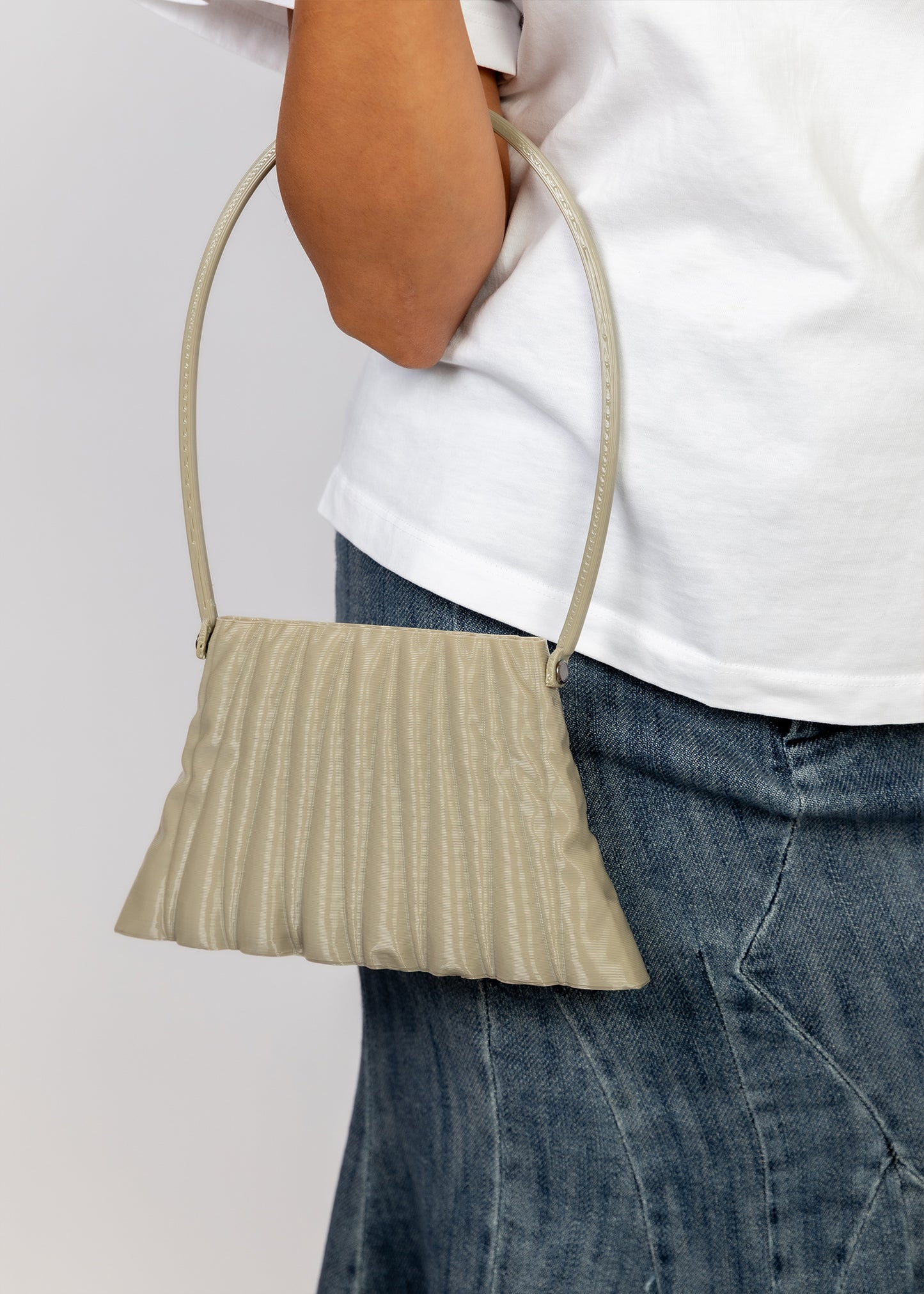 Liquid Stone Shoulder Bag